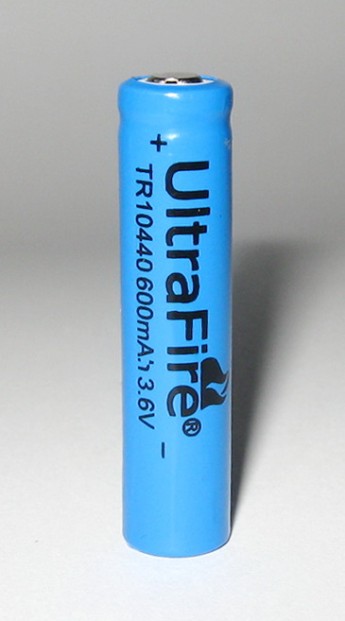 UltraFire 10440 Li-Ion &quot;600&quot; mAh 3,7V без защиты Литий-ионный аккумулятор в формате обычной батарейки ААА, но с напряжением 3,7В