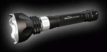 Подводный фонарь MagicShine MJ-810 Cree MC-E Светодиод: Cree MC-E Световой поток: до 800 люмен Специально разработанный для подводного применения, этот мощнейший фонарь способен решать широкий круг задач на глубинах до 100 м.