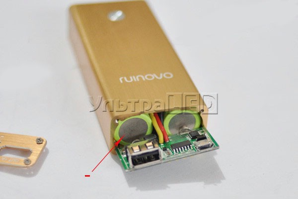 USB мобільний зарядний пристрій Ruinovo 18650 1A з двома потужними ліхтариками, алюмінієвий корпус, до 2 акумуляторів (павербанк)